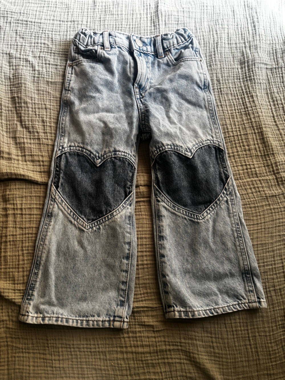 Girls size 3T GAP jeans bundle - Picture 7 of 9
